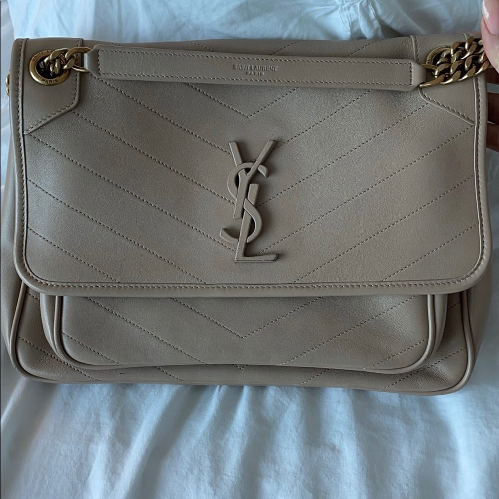 Saint Laurent Medium Niki Leather Shoulder Bag